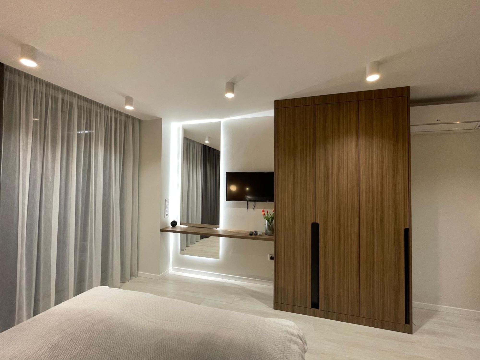 Myflat Wave Luxury 44 Suite Siófok Exteriör bild